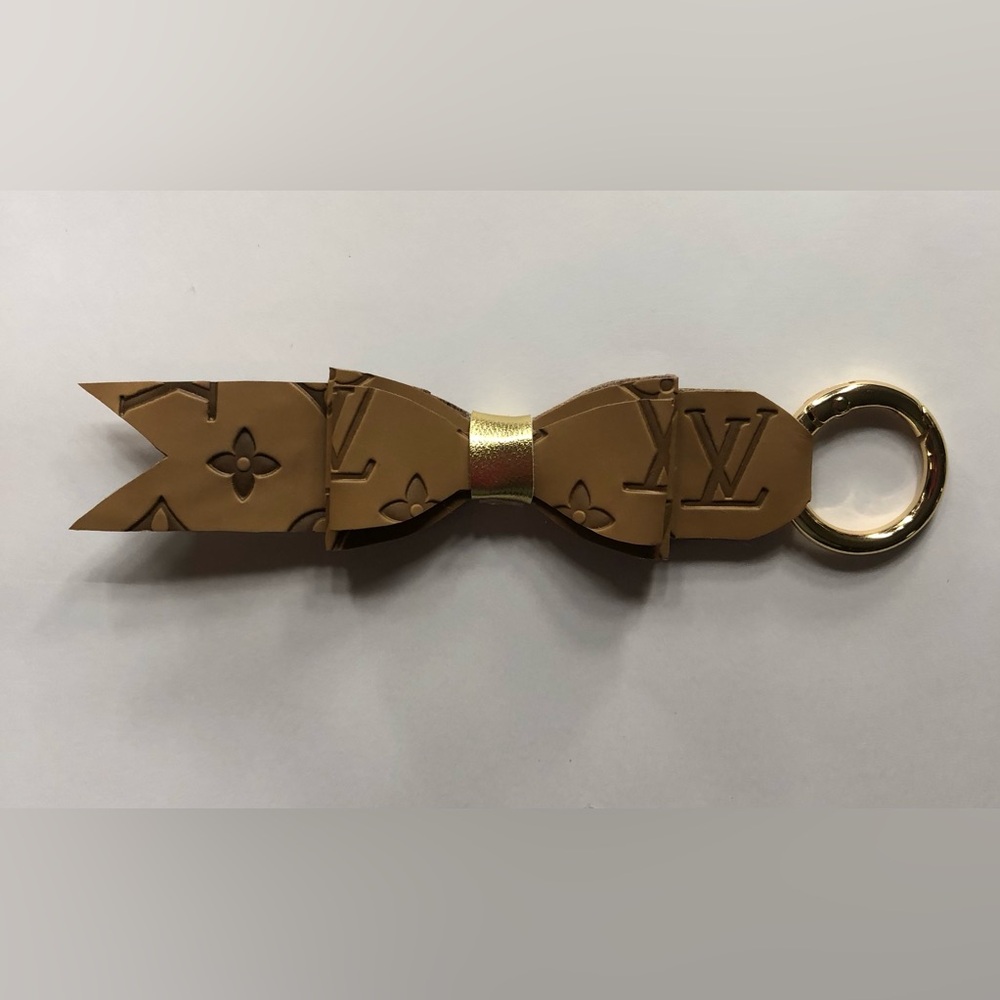 Handmade fashion keychains